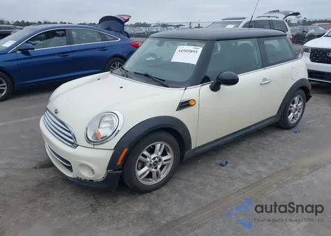 2012 Mini Cooper z USA, uszkodzony, nr VIN WMWSU3C50CT254684